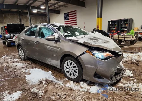 2018 Toyota Corolla L z USA, uszkodzony, nr VIN 2T1BURHE0JC994111